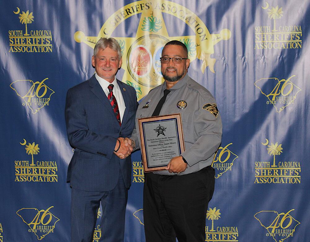 Detention Officer of the Year Jasper Moore